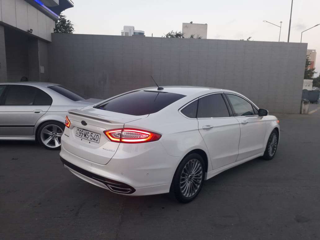 Ford Fusion, 2013 il, 2.0 L, 200 000 km