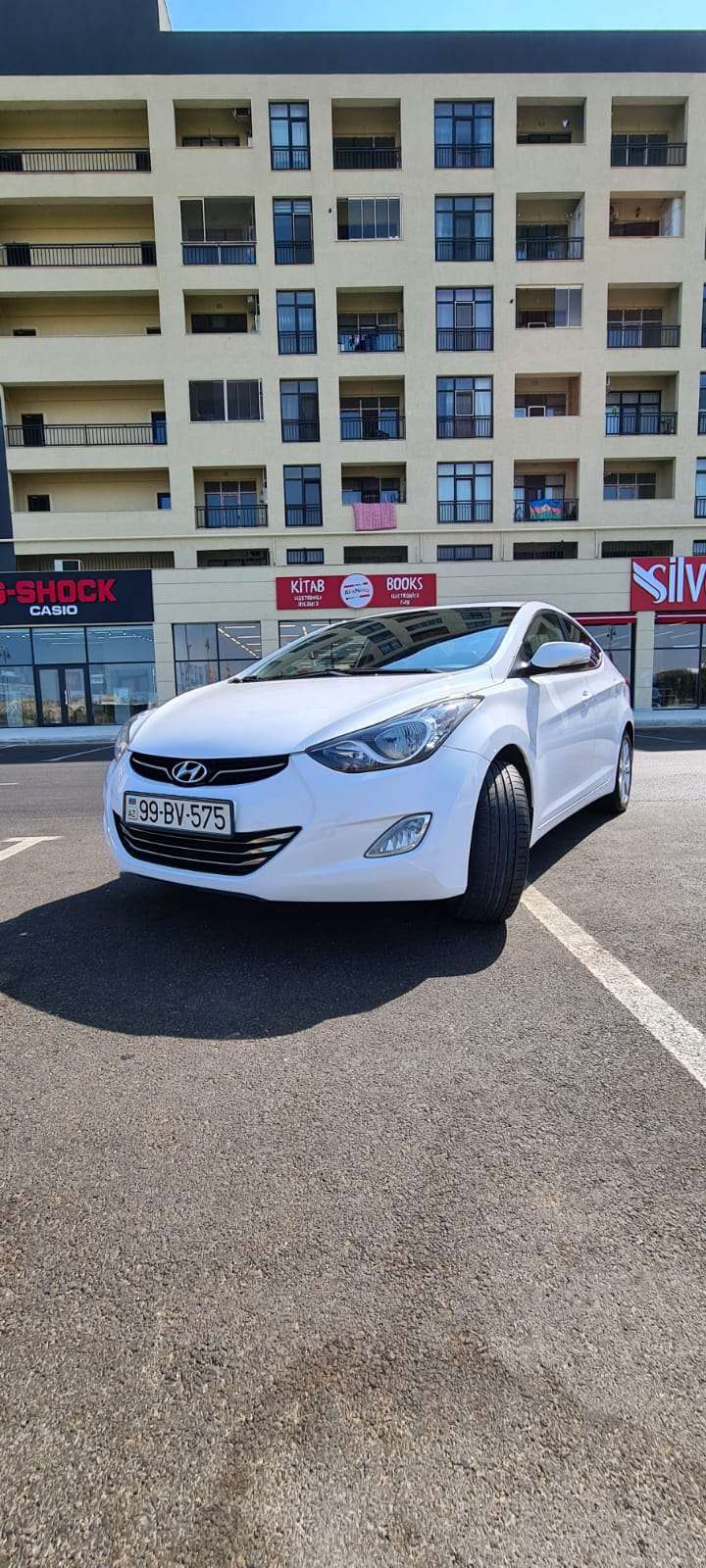 Hyundai Elantra, 2012 il, 1.8 L, 129 013 km