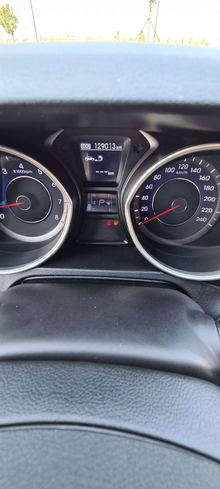 Hyundai Elantra, 2012 il, 1.8 L, 129 013 km