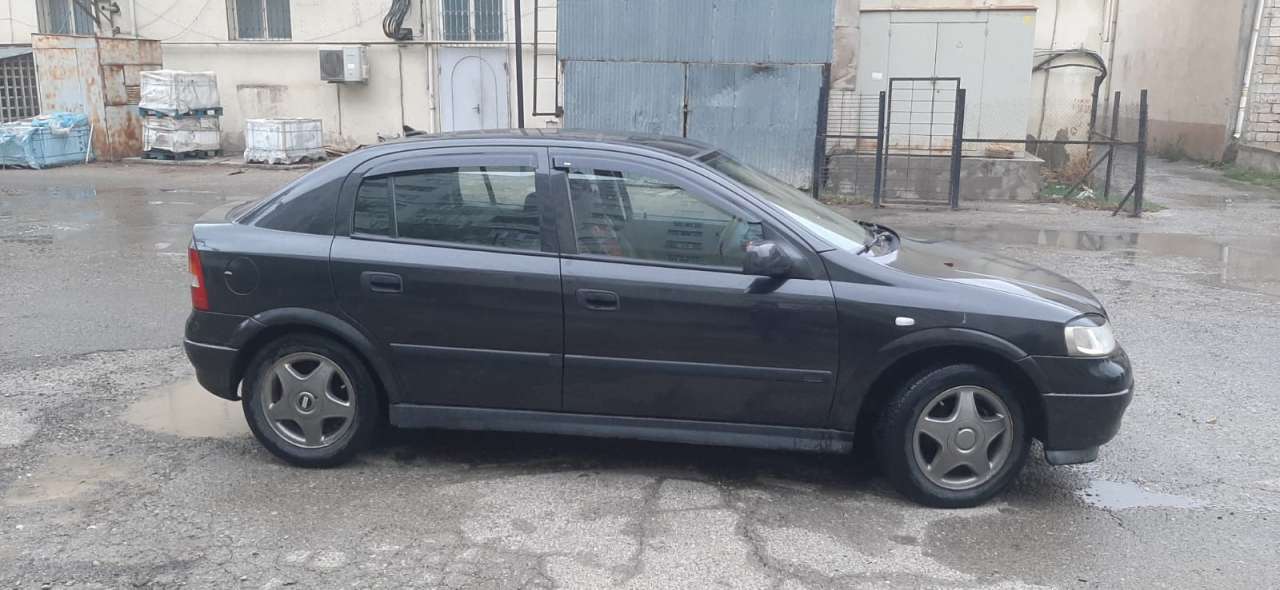 Opel Astra, 2000 il, 1.8 L, 204 260 km
