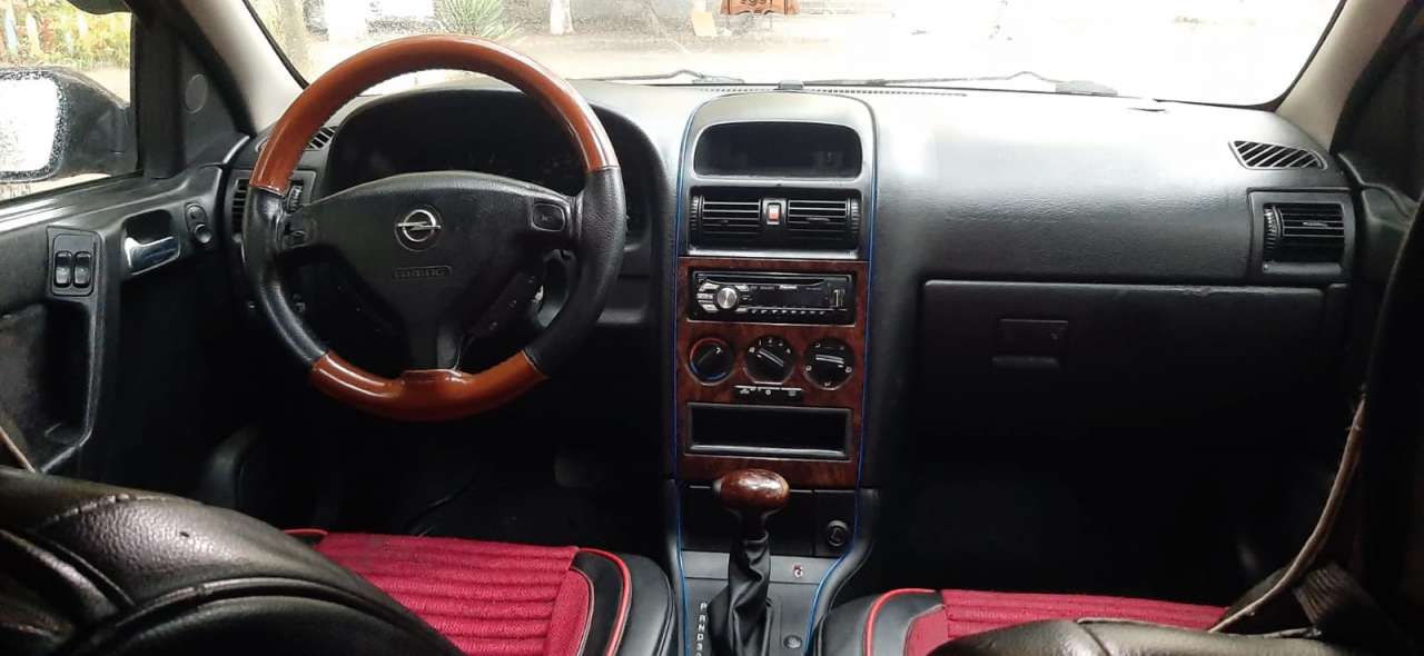 Opel Astra, 2000 il, 1.8 L, 204 260 km