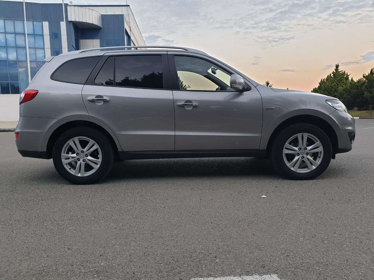 Hyundai Santa Fe, 2009 il, 2.0 L, 185 300 km