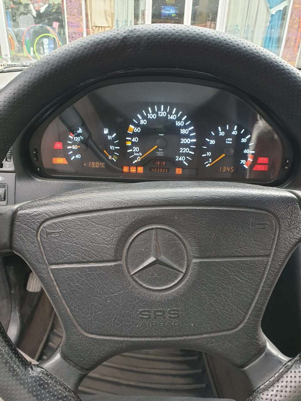 Mercedes C 200, 1996 il, 2.0 L, 413 000 km