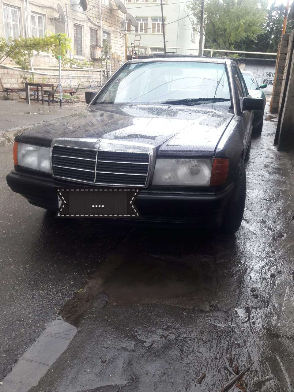 Mercedes 190, 1990 il, 2.0 L, 333 333 km