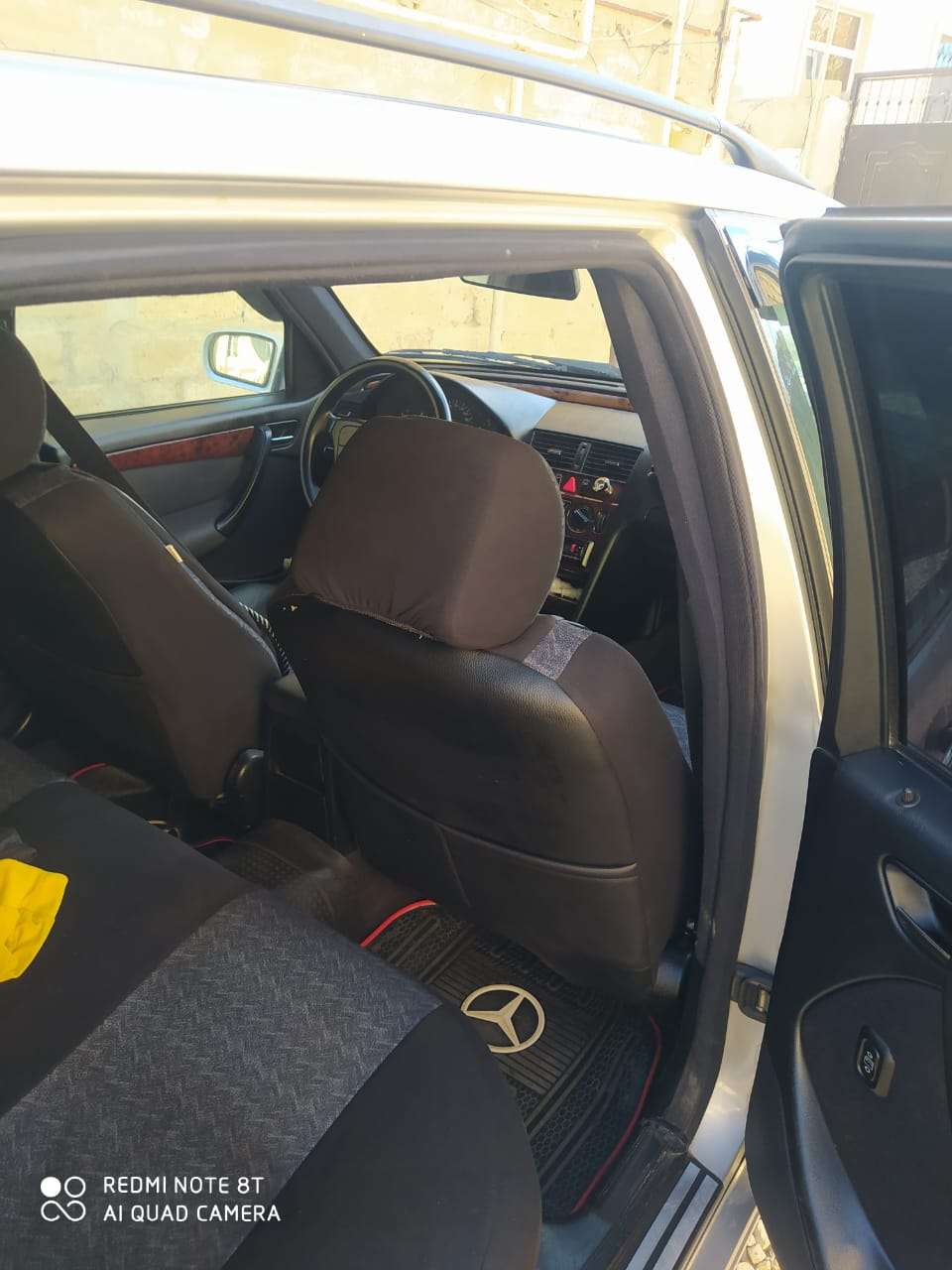 Mercedes C 200, 1998 il, 2.0 L, 32 000 km