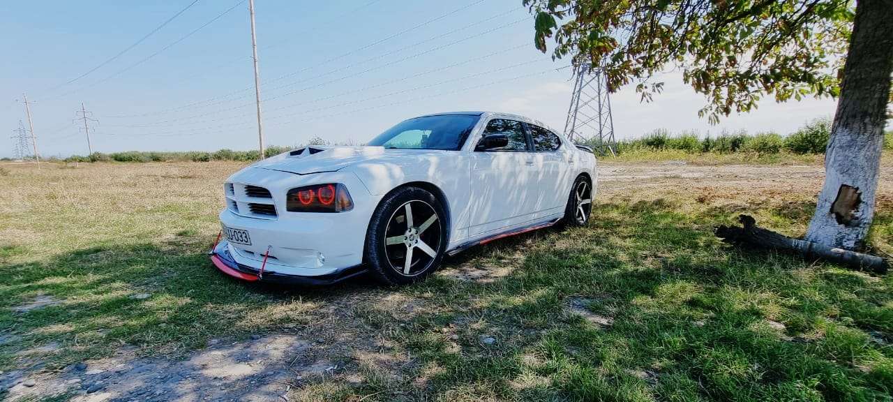 Dodge Charger, 2008 il, 2.7 L, 290 000 km