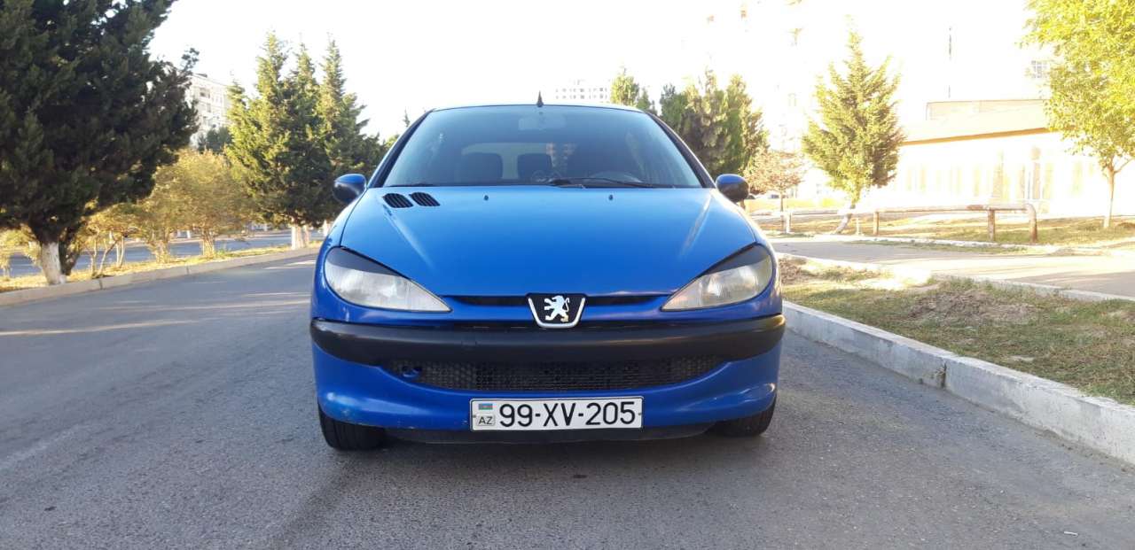Peugeot 206, 2005 il, 1.4 L, 210 000 km