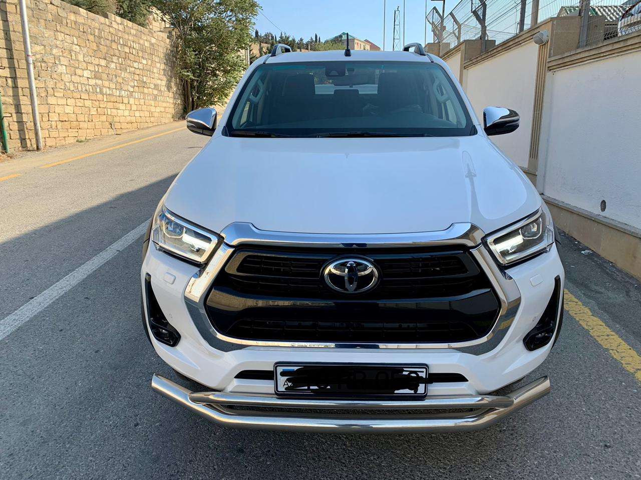 Toyota Hilux, 2020 il, 2.4 L, 7 000 km