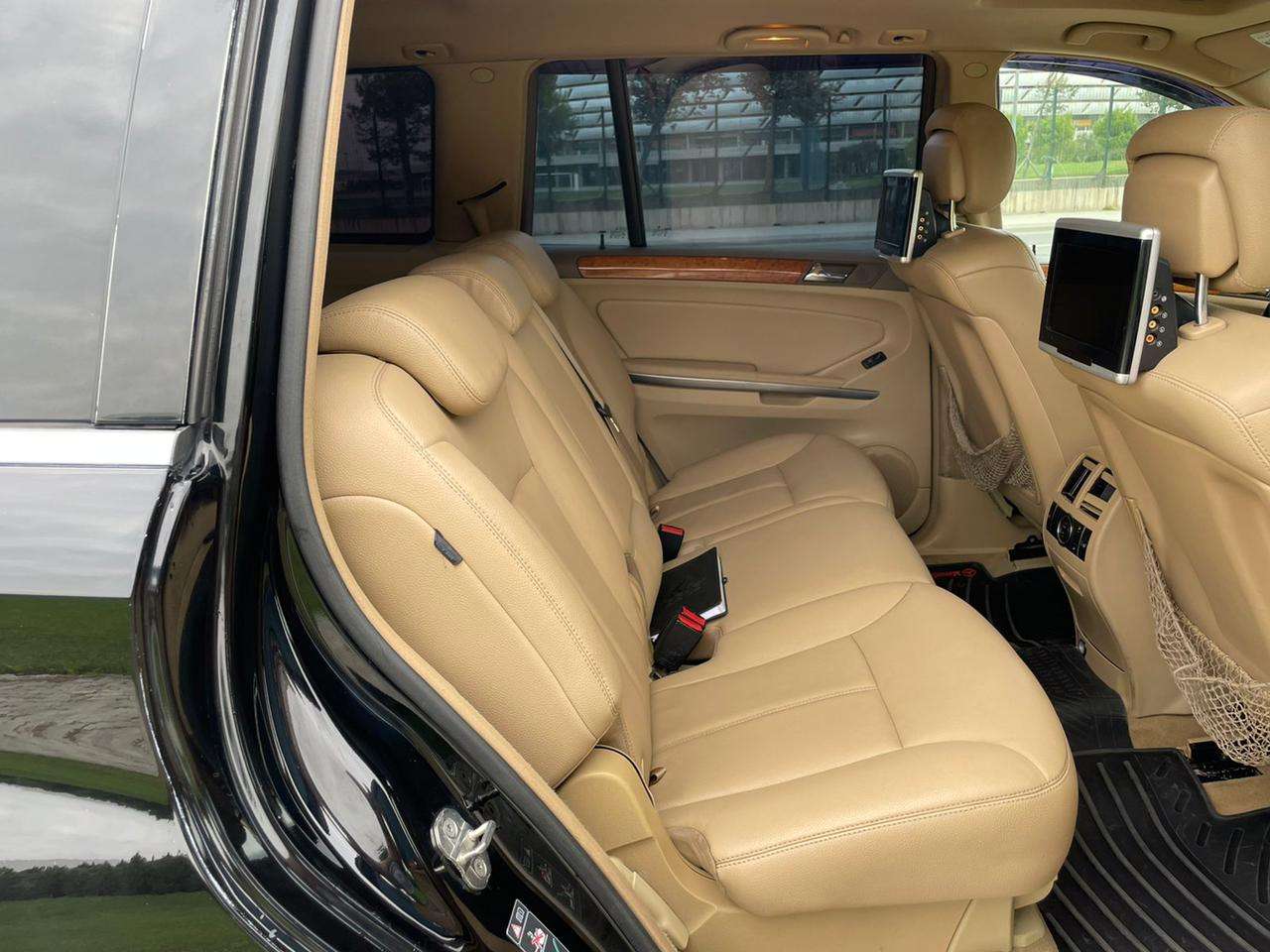 Mercedes GL 350, 2009 il, 3.0 L, 270 556 km