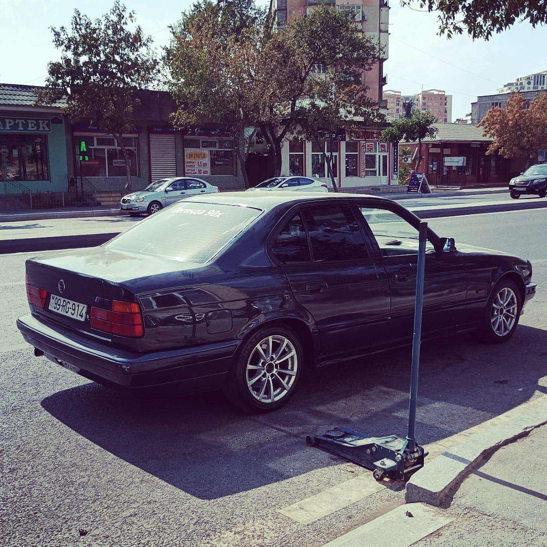 BMW 520, 1994 il, 2.0 L, 600 000 km