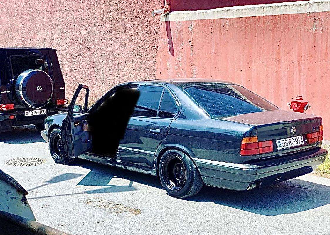 BMW 520, 1994 il, 2.0 L, 600 000 km