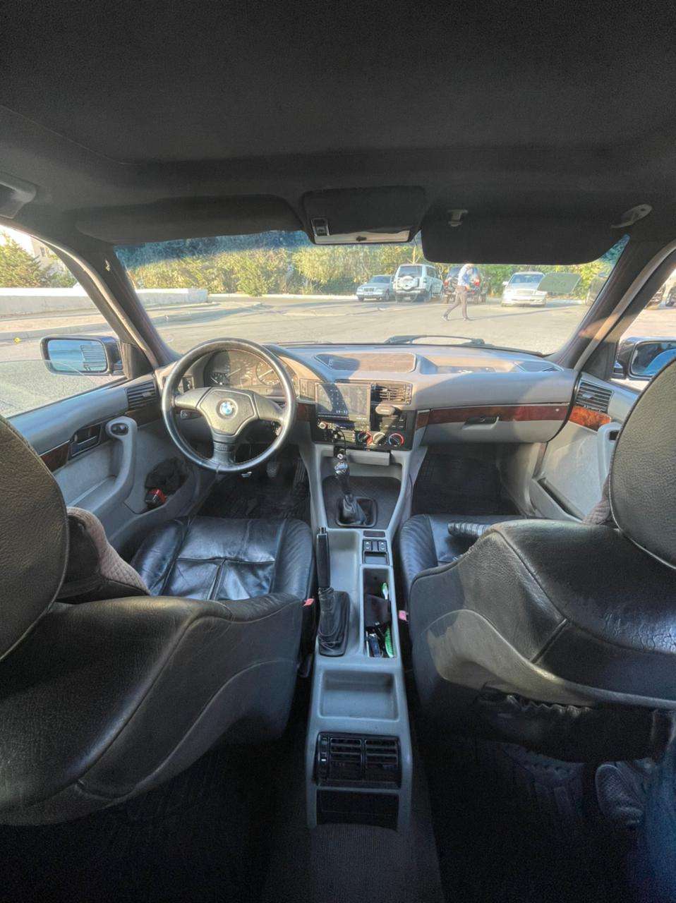 BMW 520, 1994 il, 2.0 L, 600 000 km