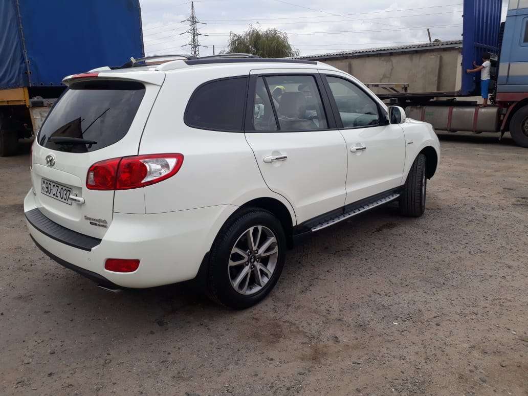 Hyundai Santa Fe, 2008 il, 2.7 L, 130 000 km
