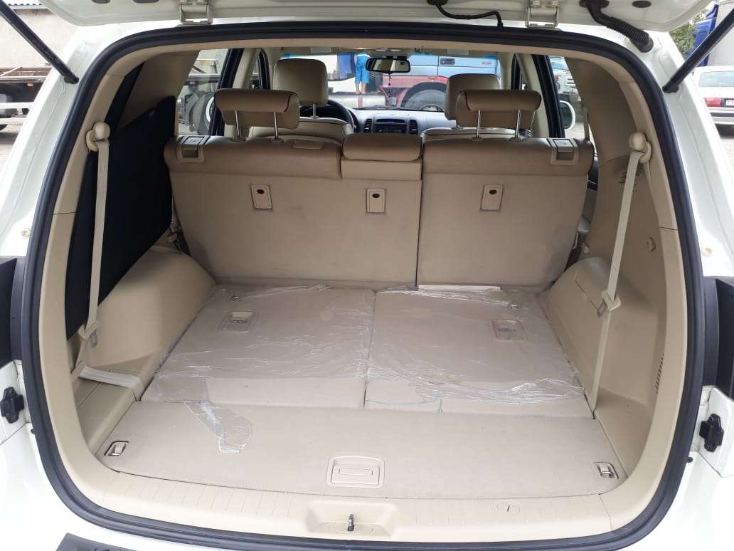 Hyundai Santa Fe, 2008 il, 2.7 L, 130 000 km