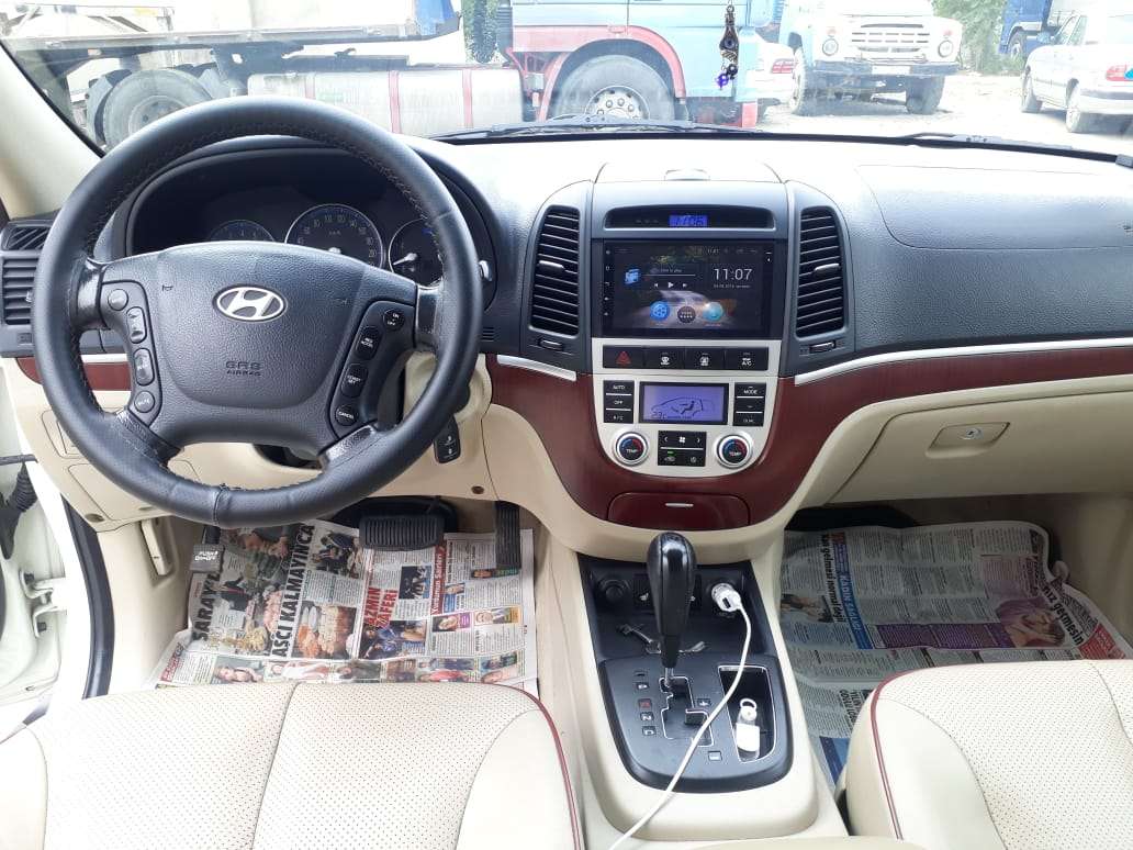 Hyundai Santa Fe, 2008 il, 2.7 L, 130 000 km