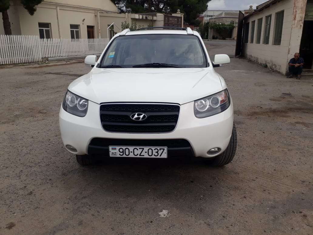 Hyundai Santa Fe, 2008 il, 2.7 L, 130 000 km