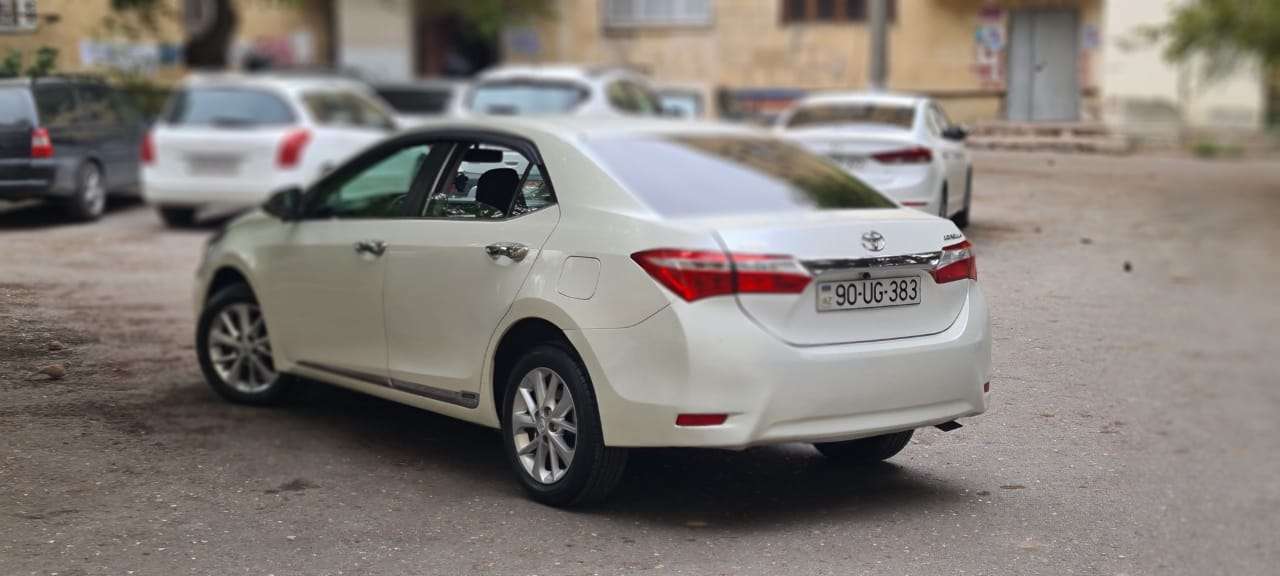 Toyota Corolla, 2013 il, 1.6 L, 131 000 km