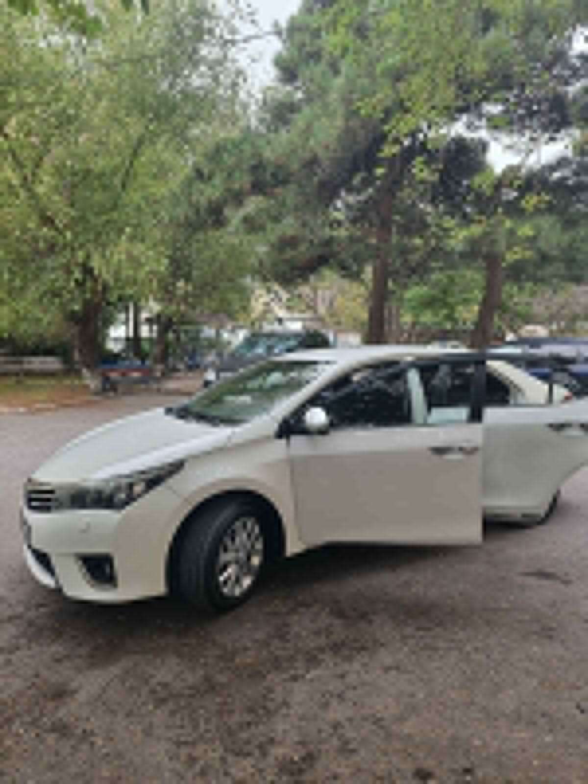 Toyota Corolla, 2013 il, 1.6 L, 131 000 km