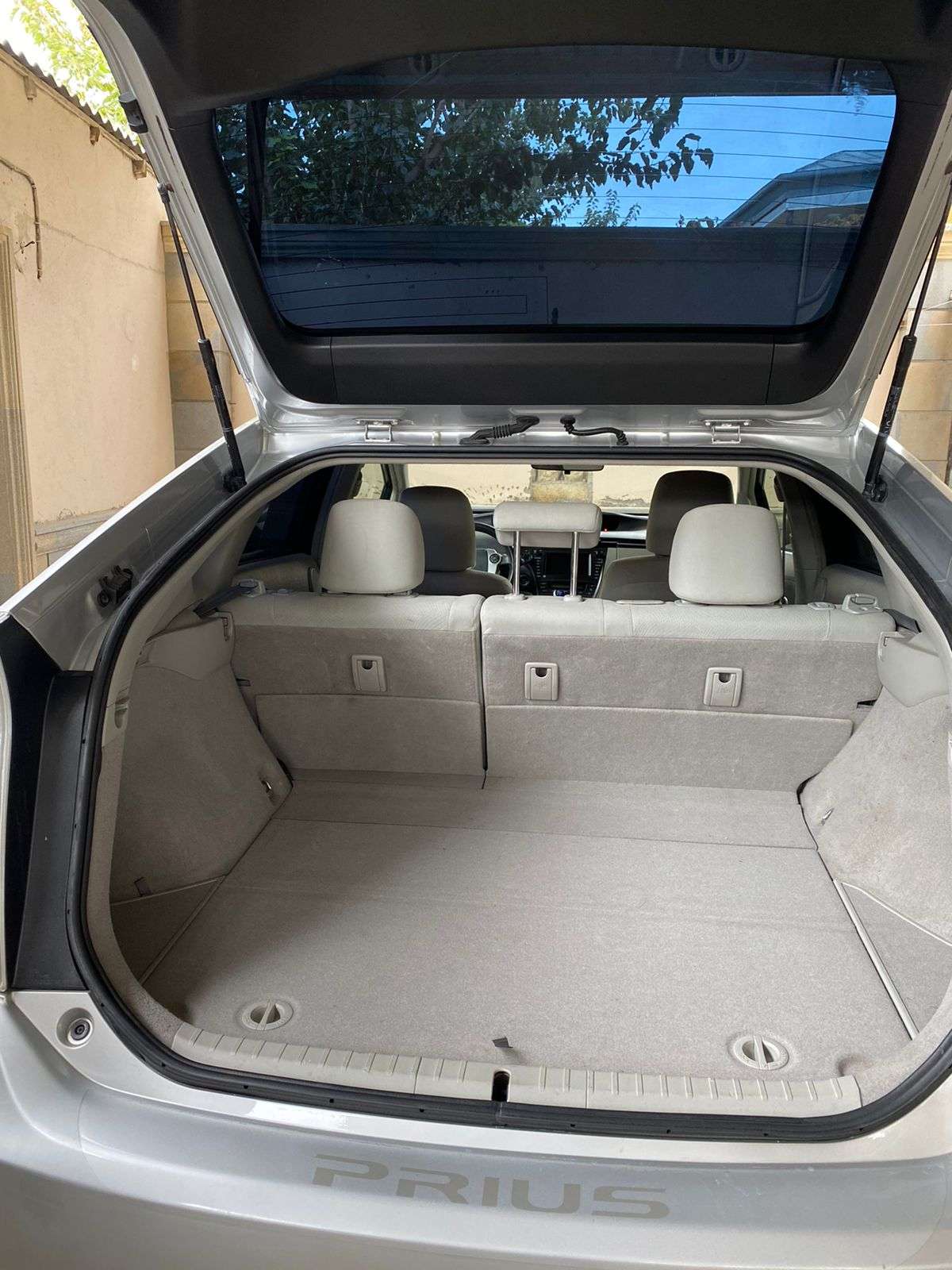Toyota Prius, 2010 il, 1.8 L, 243 011 km
