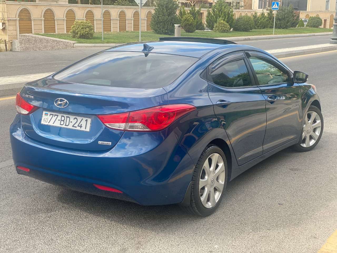 Hyundai Elantra, 2013 il, 1.8 L, 78 000 km