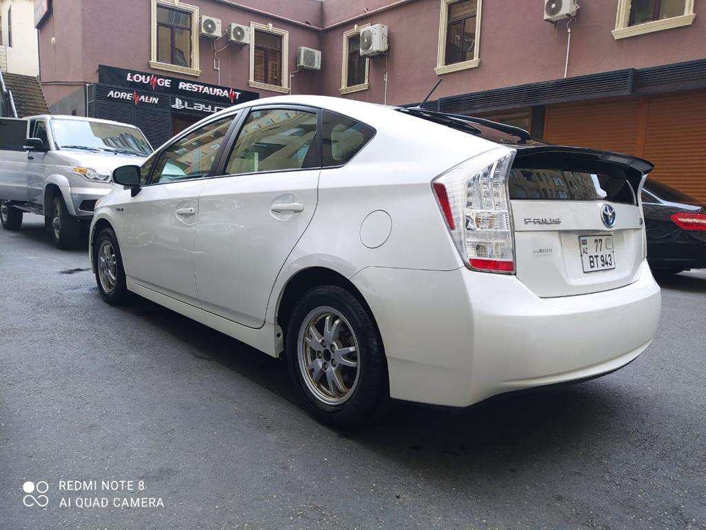Toyota Prius, 2010 il, 1.8 L, 270 370 km
