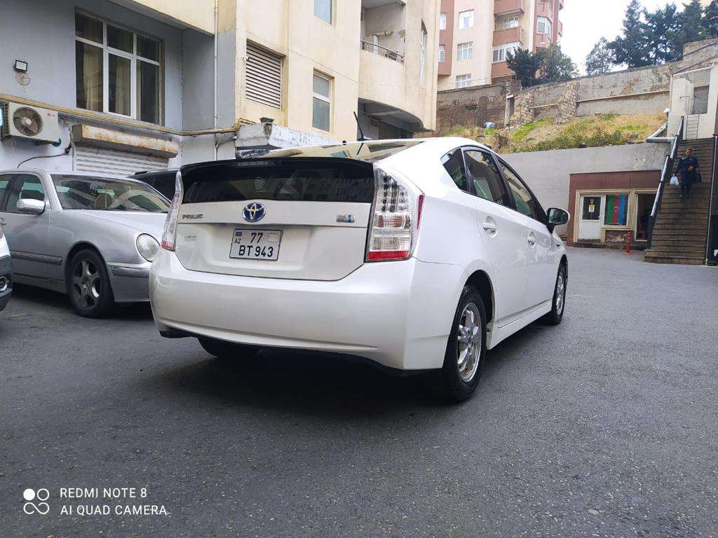 Toyota Prius, 2010 il, 1.8 L, 270 370 km
