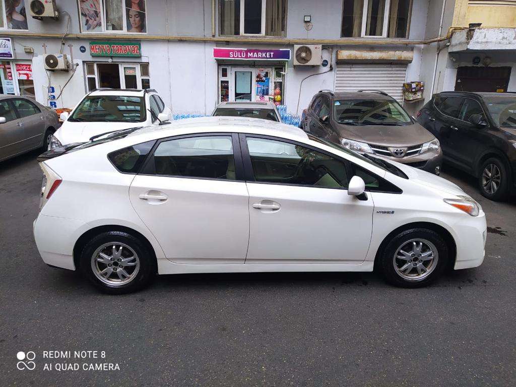 Toyota Prius, 2010 il, 1.8 L, 270 370 km