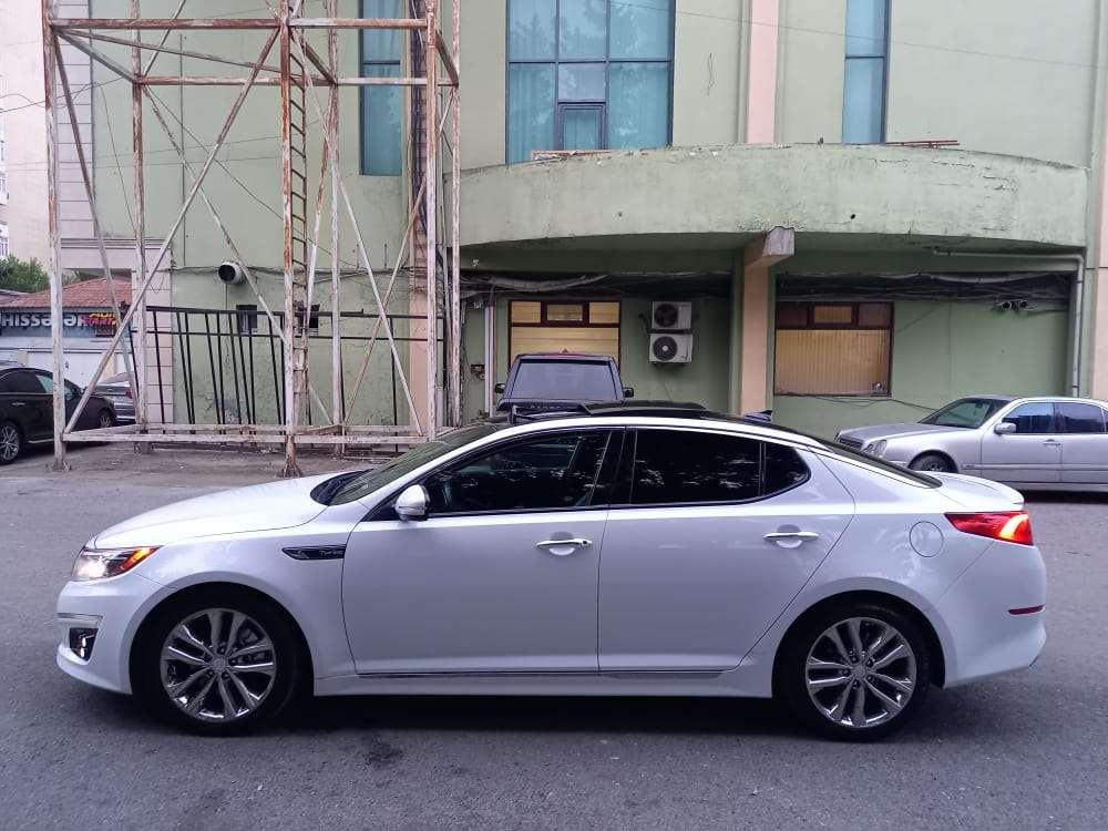 Kia Optima, 2015 il, 2.0 L, 102 000 km