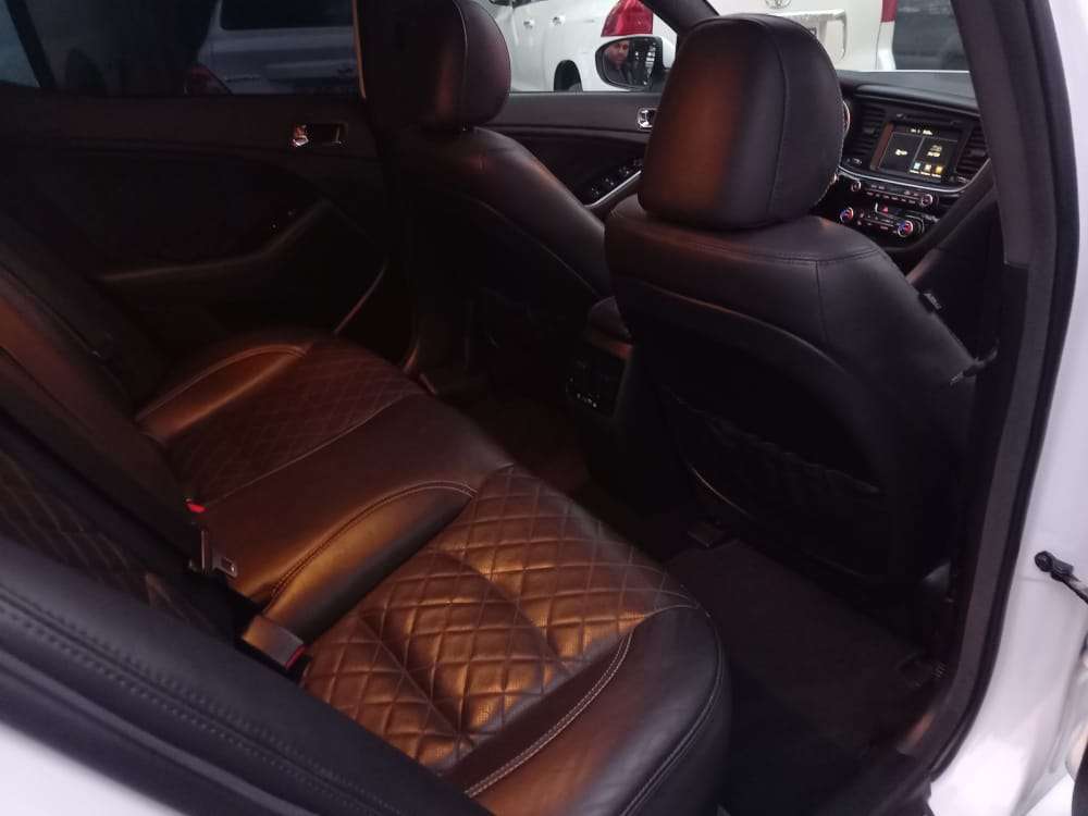 Kia Optima, 2015 il, 2.0 L, 102 000 km