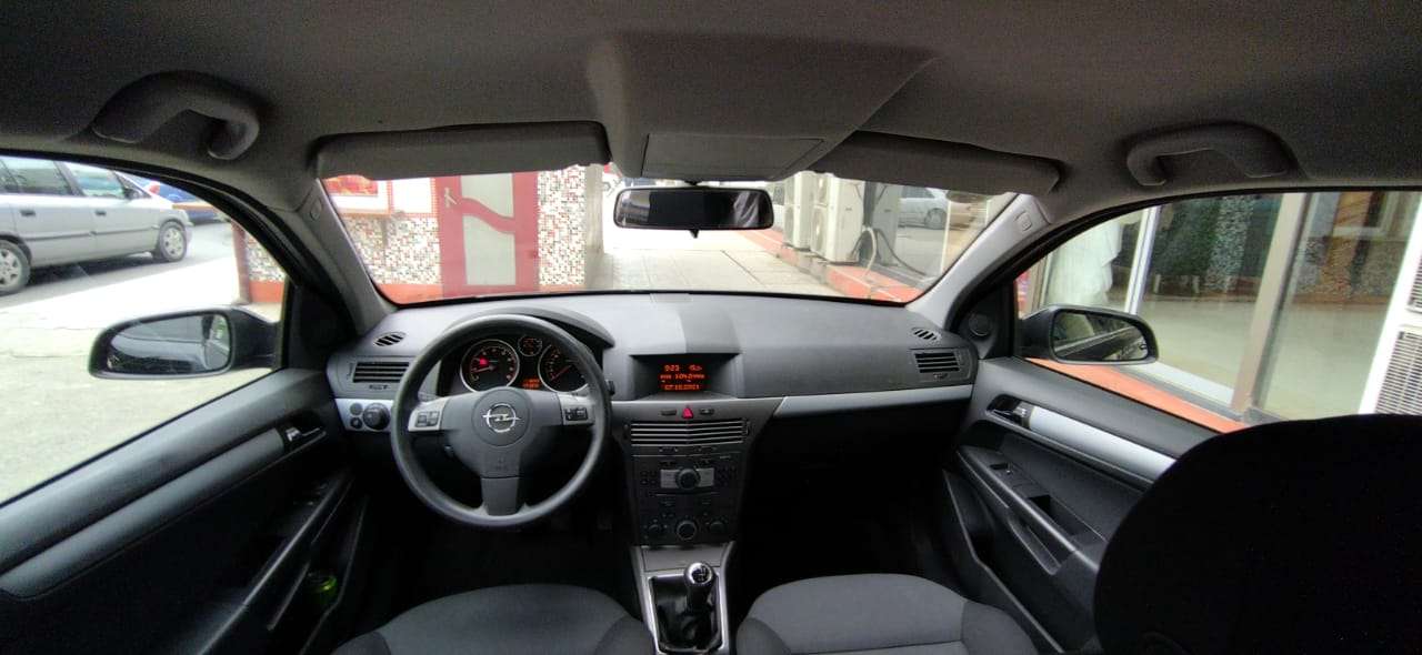 Opel Astra, 2006 il, 1.4 L, 172 000 km