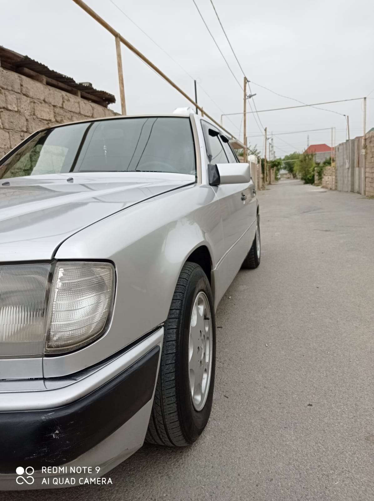 Mercedes E 220, 1991 il, 2.2 L, 370 851 km
