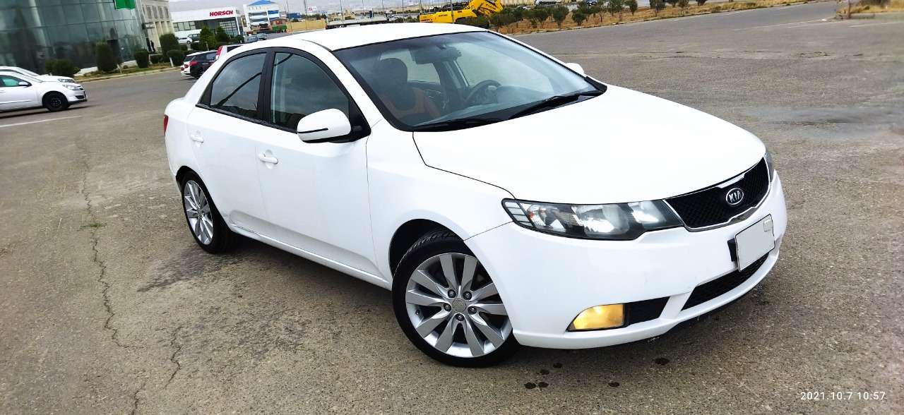 Kia Cerato, 2012 il, 1.6 L, 220 000 km