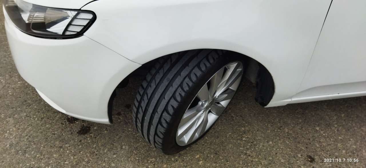 Kia Cerato, 2012 il, 1.6 L, 220 000 km