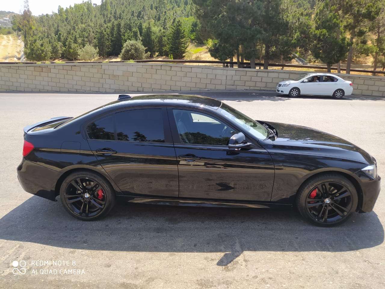 BMW 320, 2015 il, 2.0 L, 91 000 km