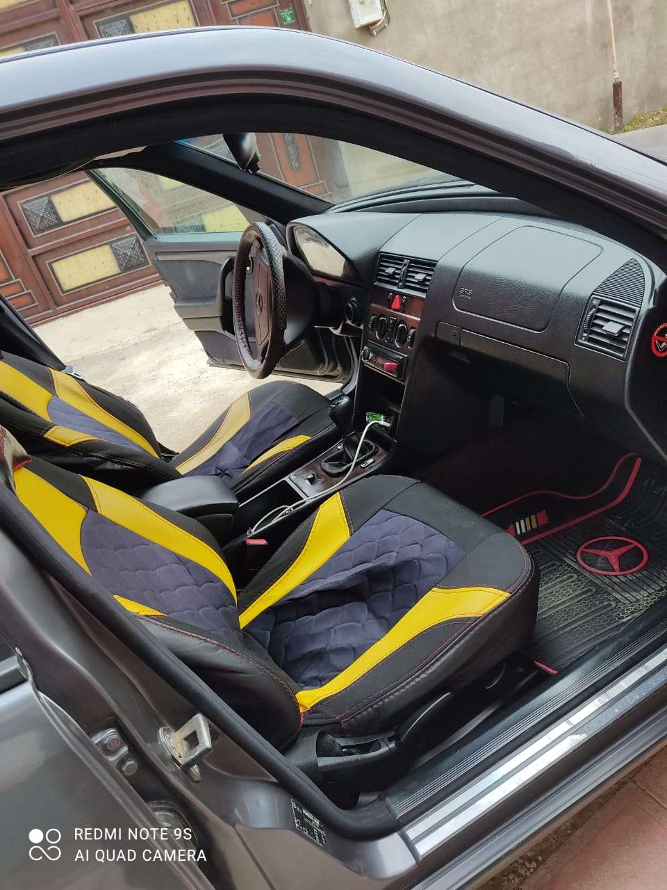 Mercedes C 200, 1997 il, 2.0 L, 275 000 km