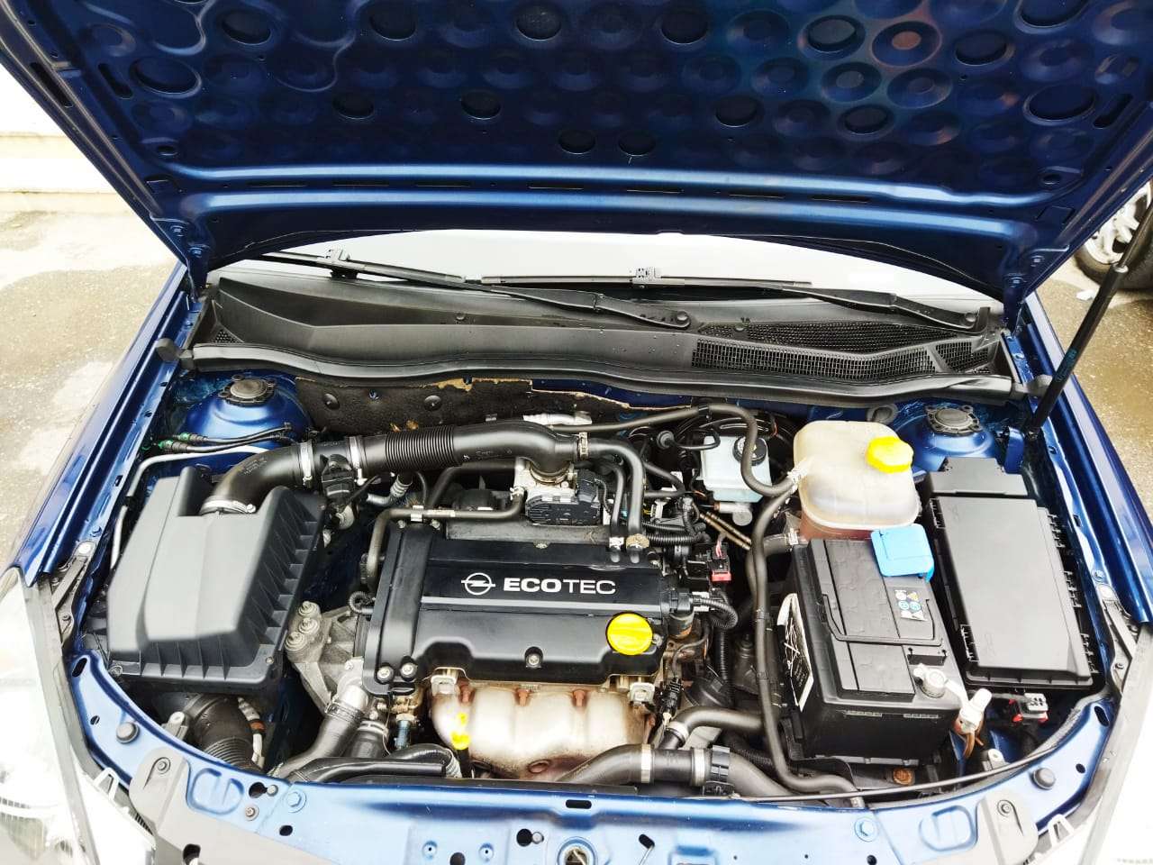 Opel Astra, 2009 il, 1.4 L, 183 800 km