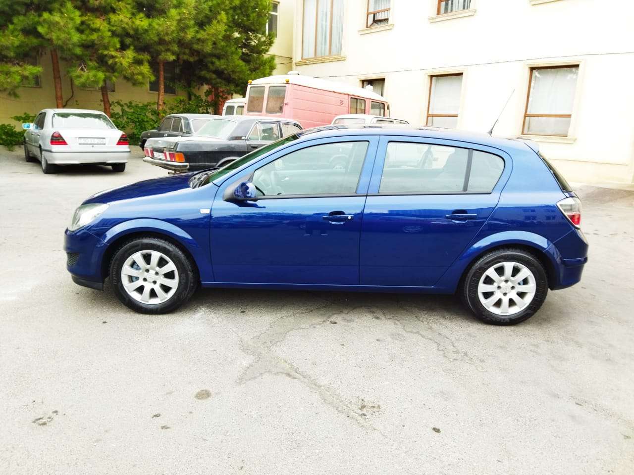 Opel Astra, 2009 il, 1.4 L, 183 800 km