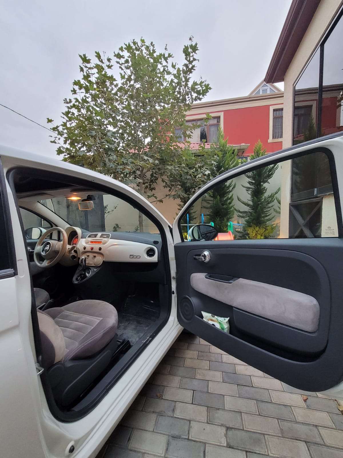 Fiat 500, 2010 il, 1.2 L, 98 000 km