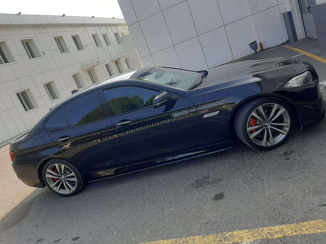 BMW 528, 2016 il, 2.0 L, 118 000 km