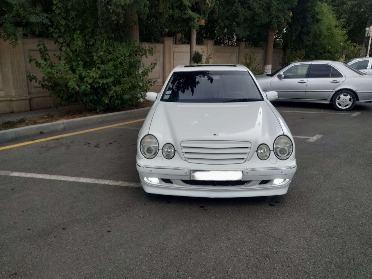 Mercedes E 320, 2000 il, 3.2 L, 310 000 km