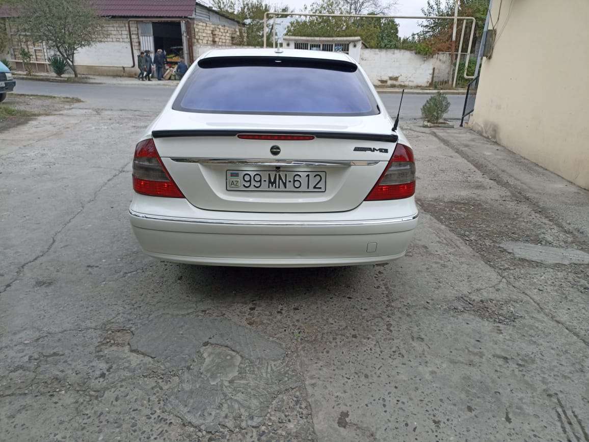 Mercedes E 220, 2008 il, 2.2 L, 370 000 km
