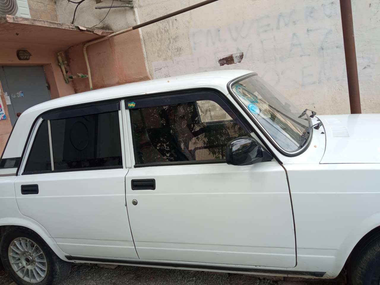 LADA (VAZ) 2107, 2002 il, 0.1 L, 100 000 km