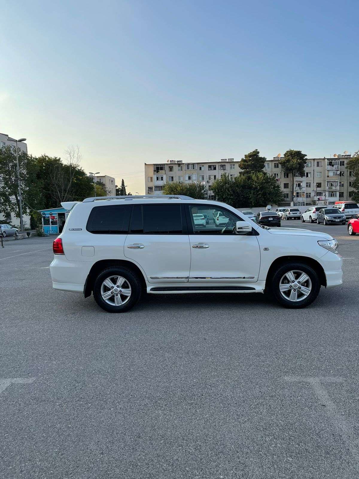 Toyota Land Cruiser, 2011 il, 4.0 L, 242 000 km