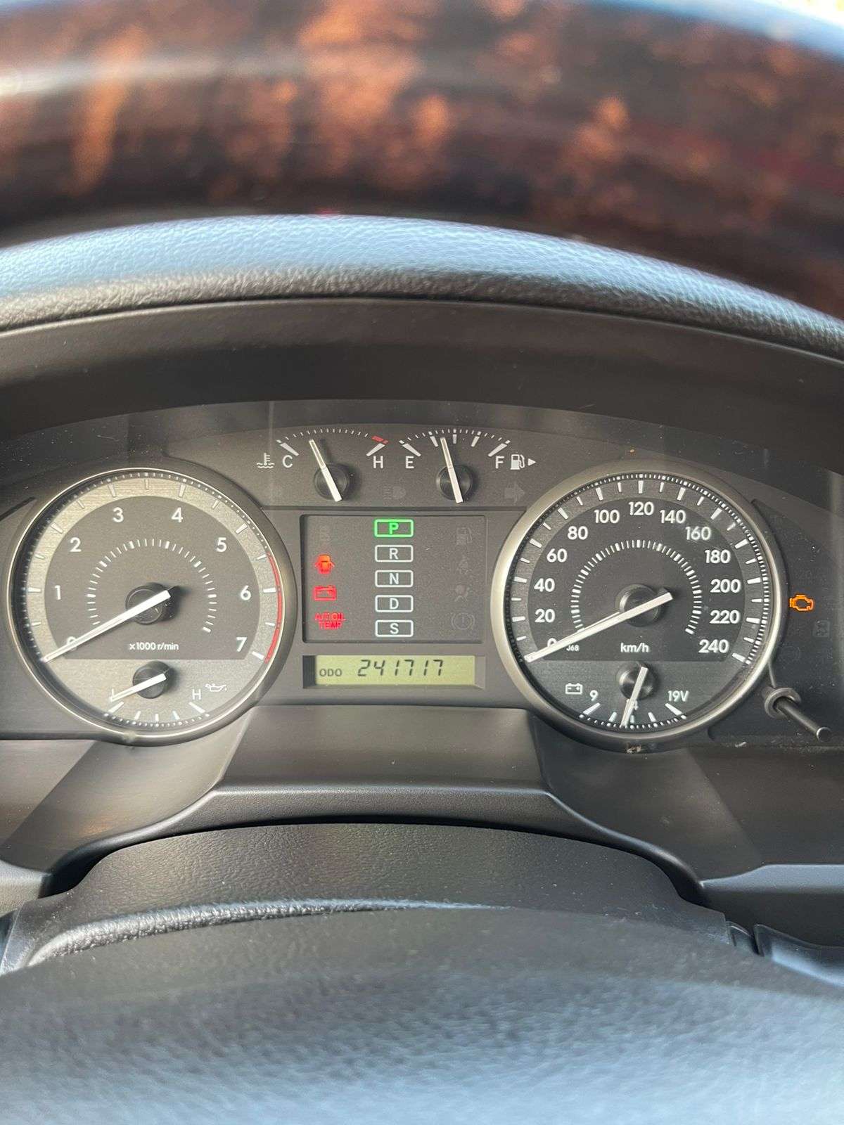 Toyota Land Cruiser, 2011 il, 4.0 L, 242 000 km