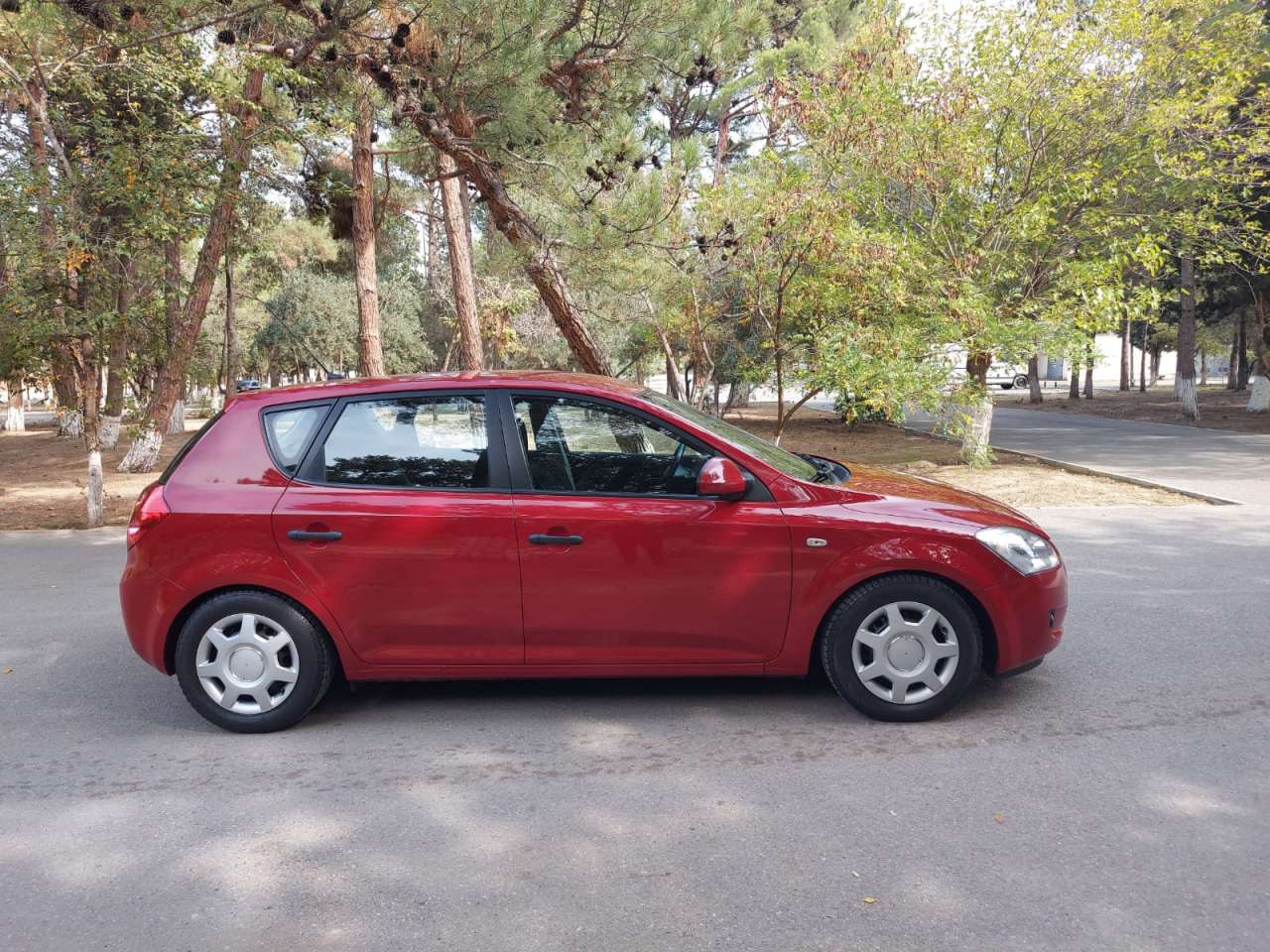 Kia Cee d, 2007 il, 1.4 L, 195 100 km
