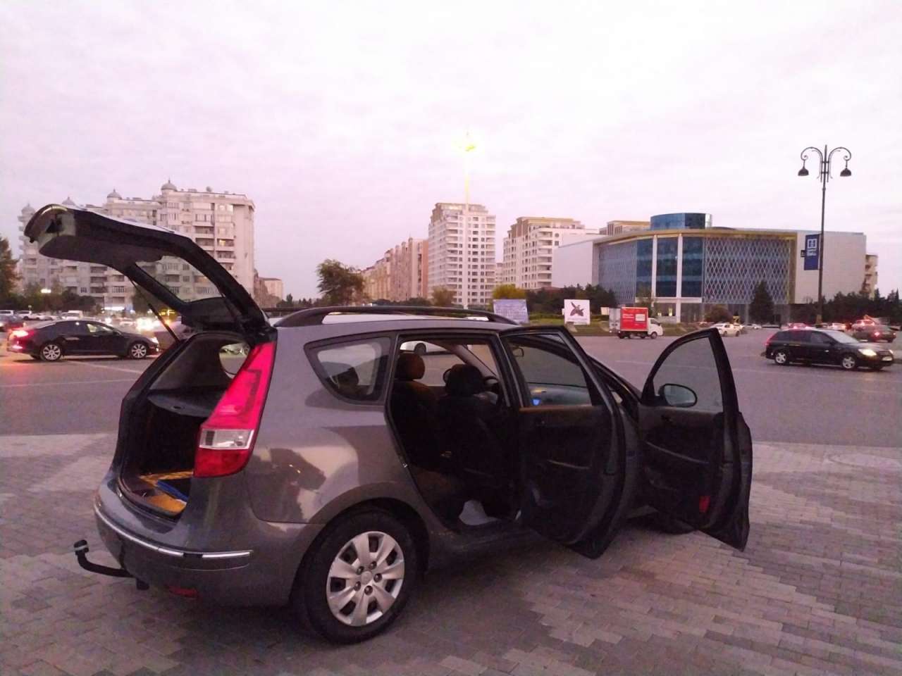 Hyundai i30, 2008 il, 1.6 L, 145 000 km