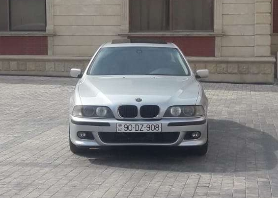 BMW 528, 1998 il, 2.8 L, 246 000 km