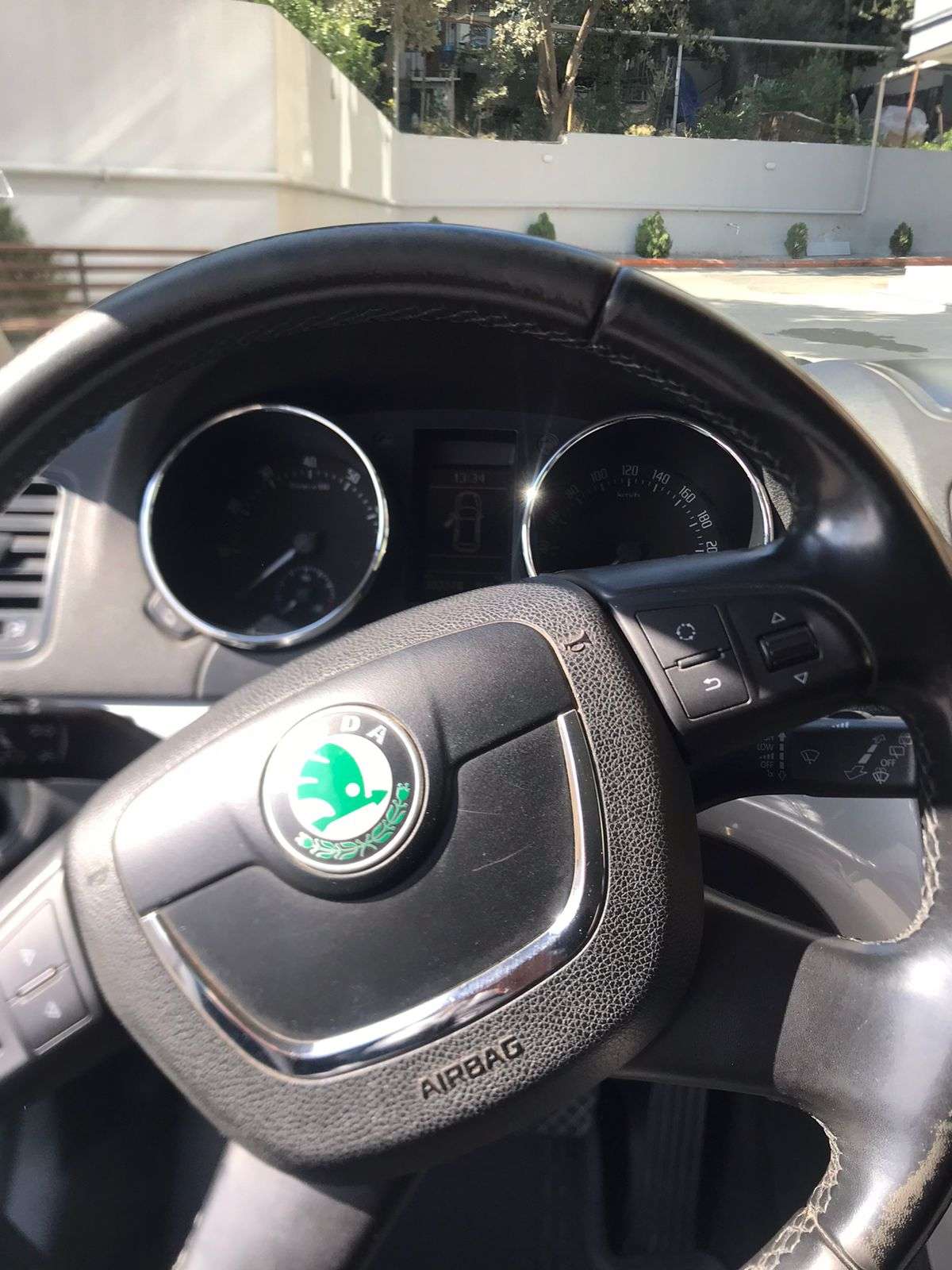 Skoda Yeti, 2012 il, 1.2 L, 302 000 km