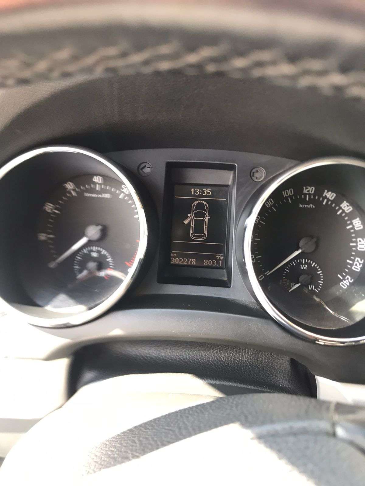 Skoda Yeti, 2012 il, 1.2 L, 302 000 km