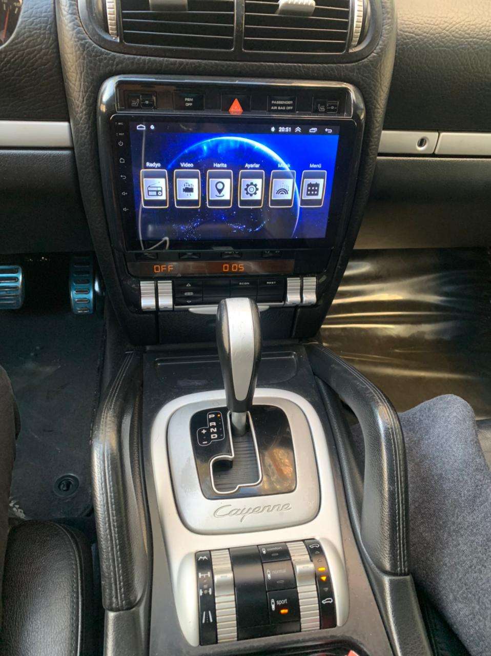 Porsche Cayenne, 2005 il, 4.5 L, 195 000 km